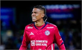 Errores de Kevin Mier con Cruz Azul desatan ola de críticas en Colombia