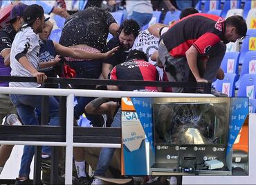 Querétaro VS Atlas: Jalisco abre líneas de atención para familiares de aficionados desaparecidos