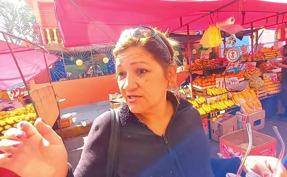 La mujer dijo sentirse agradecida con los mexicanos. Foto: Captura de pantalla tomada de YouTube / Mundos Rotos