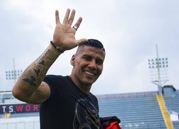 Carlos Salcido deja de ser el presidente de la LBM