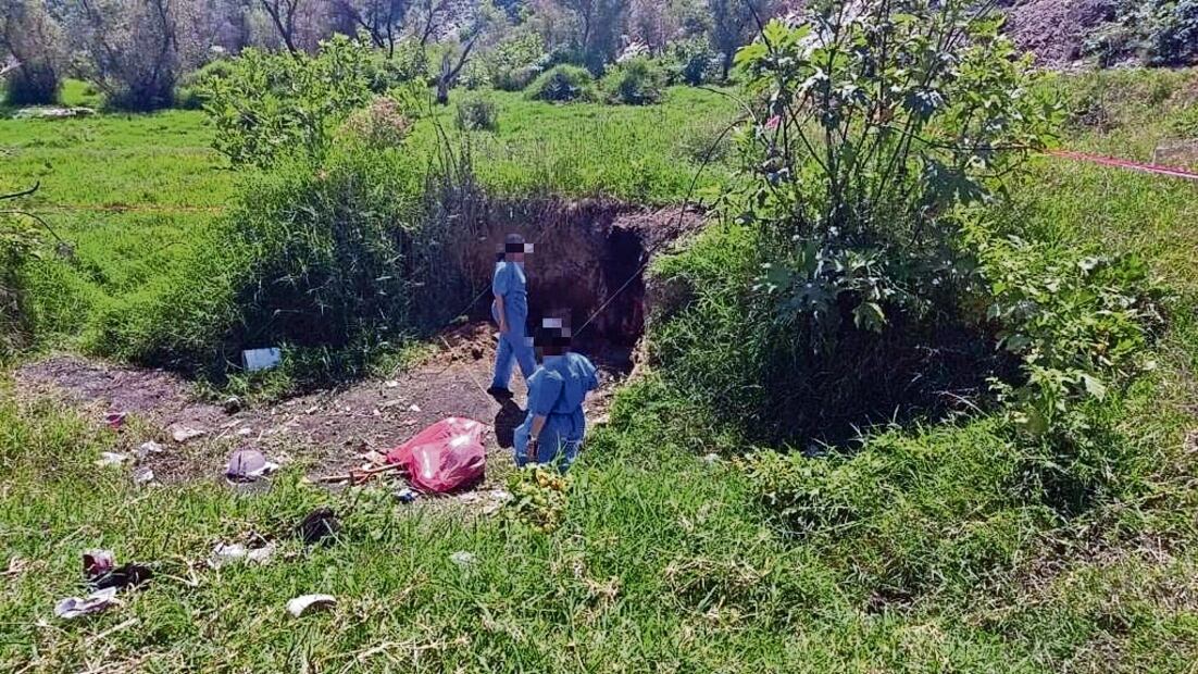 El pasado 15 de octubre en una de sus salidas a campo, el colectivo Madres Buscadoras de Jalisco reportó el hallazgo de un horno clandestino en un sitio conocido como Barranco del Artesano. Foto: Archivo | Especial