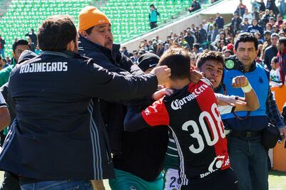 Suspendidos jugadores de Atlas y Santos