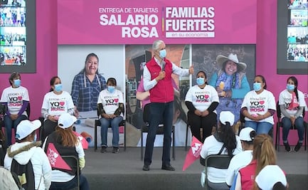 Entregan tarjetas de "Salario Rosa" a 4 mil mujeres en Edomex
