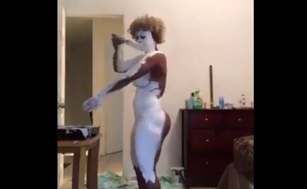 Mujer en EU se pinta de blanco para protestar contra violencia racial