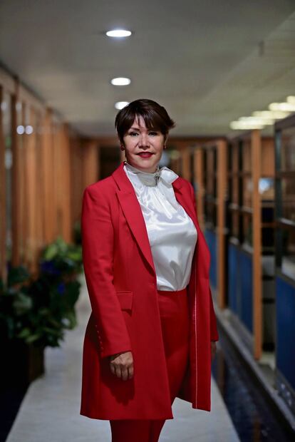 Osornio dice que no es fácil ser aspirante sin partido en la Ciudad
porque piden muchos requisitos y no hay mucha disusión. Foto: Juan Boites/El Universal