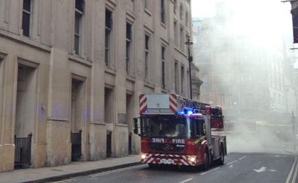 Reportan incendio en un hotel del centro de Londres