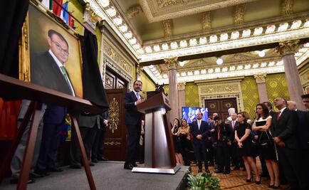 Develan en Palacio Nacional retrato de Luis Videgaray