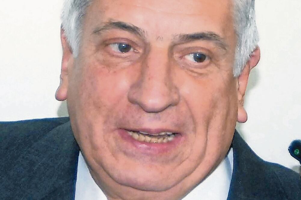 Con el cargo seguro, funcionarios de Arturo Núñez