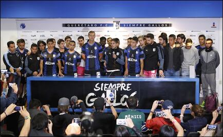 El plantel de Gallos da la cara por Rafa Puente