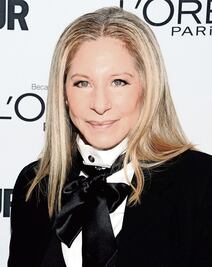 Barbra Streisand llama payaso a Trump