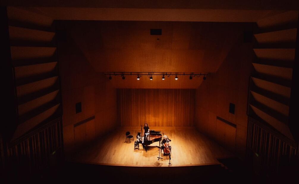 El violonchelista británico Steven Isserlis y la pianista canadiense Connie Shih. Foto: Arte & Cultura del Centro Ricardo B. Salinas Pliego.