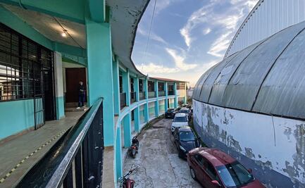 Carreras técnicas no cierran, “transitan” a licenciatura, responde gobierno del Estado de México