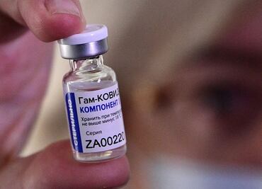 Vacuna Sputnik V, en “fase final” de precalificación de la OMS, afirman autoridades rusas