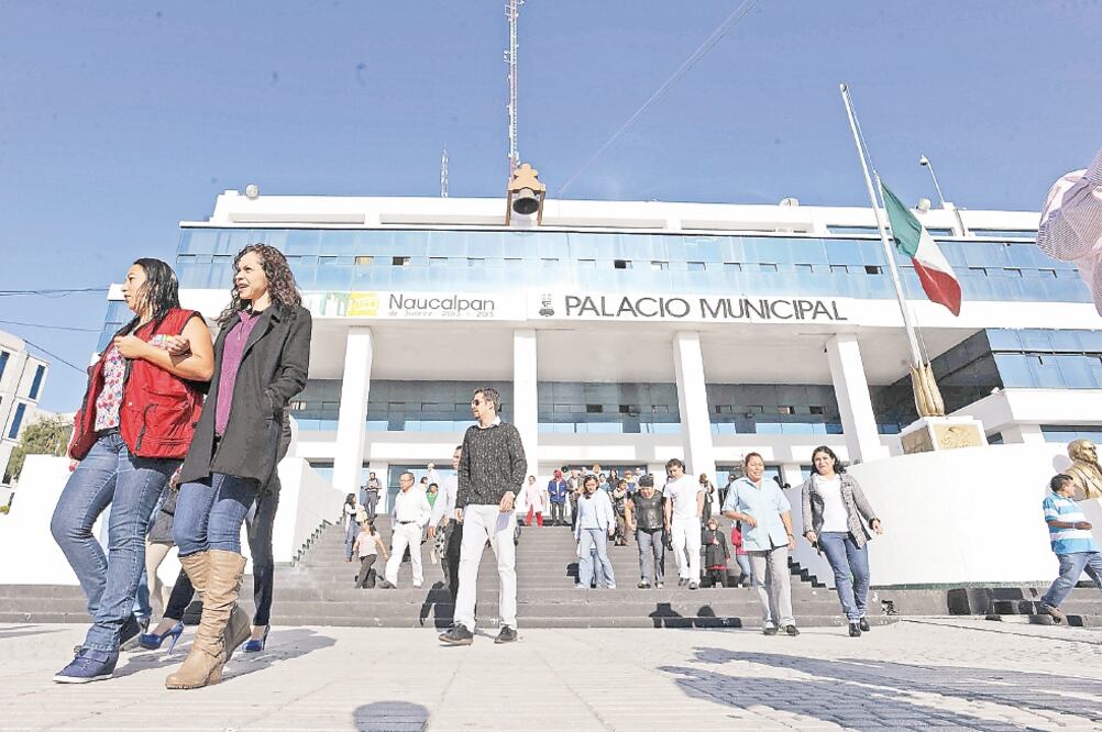 La asociación de colonos recordó que el alcalde Naucalpan abandonó el cargo un año antes de que concluyera este 31 de diciembre (ARCHIVO EL UNIVERSAL)