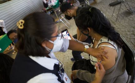 Dónde, cuándo y a quiénes aplicarán vacuna contra Covid-19 esta semana en Edomex