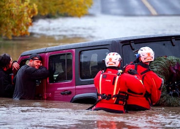 Tormentas invernales y lluvias azotan Estados Unidos; esperan más para Acción de Gracias