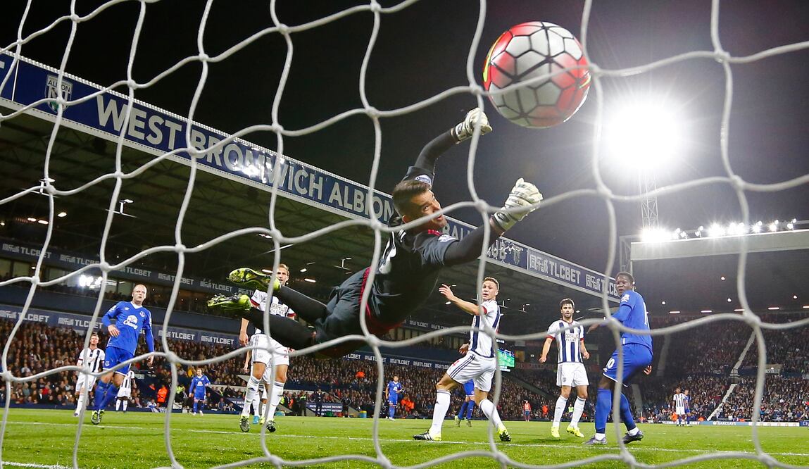Juego de la Premier League entre el West Bromwich Albion y el Everton. (Reuters)