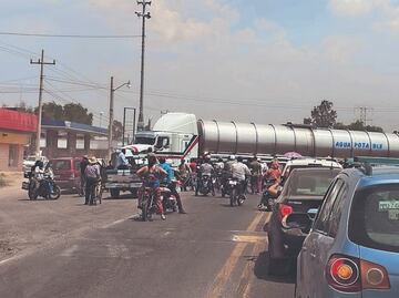 Habitantes clausuran pozos para evitar saqueo
