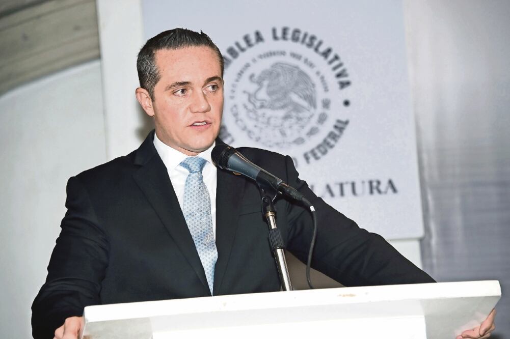 El diputado priísta reconoció que el motivo para proponer a Paola Félix como candidata a diputada federal se debió a una relación de amistad y de cercanía. (ARCHIVO EL UNIVERSAL)