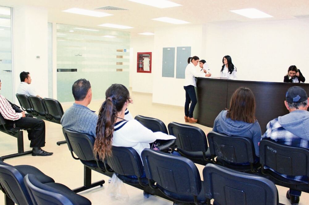 Las reuniones de la comisión de atención a víctimas han sido escasas y hay fallas en la organización, afirma la comisionada ciudadana Silvia Lupián (GLADYS NAVARRO. EL UNIVERSAL)