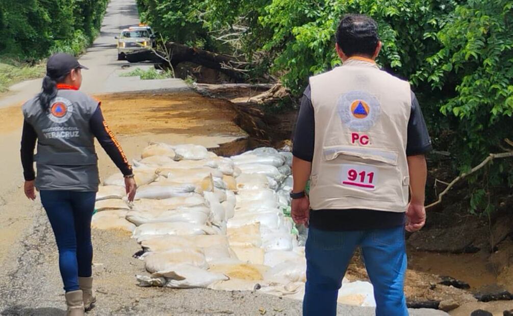 Autoridades evitan inundaciones (07/08/2025). Foto: Especial