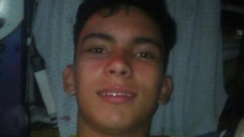 "Mi hijo se quiere matar": el testimonio de la madre del joven al que dejó sin ojos la policía de Venezuela