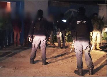 Rescatan de anexo a grupo de 39 jornaleros víctimas de trata en Angostura, Sinaloa