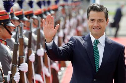 Peña Nieto inicia gira de trabajo en Guatemala