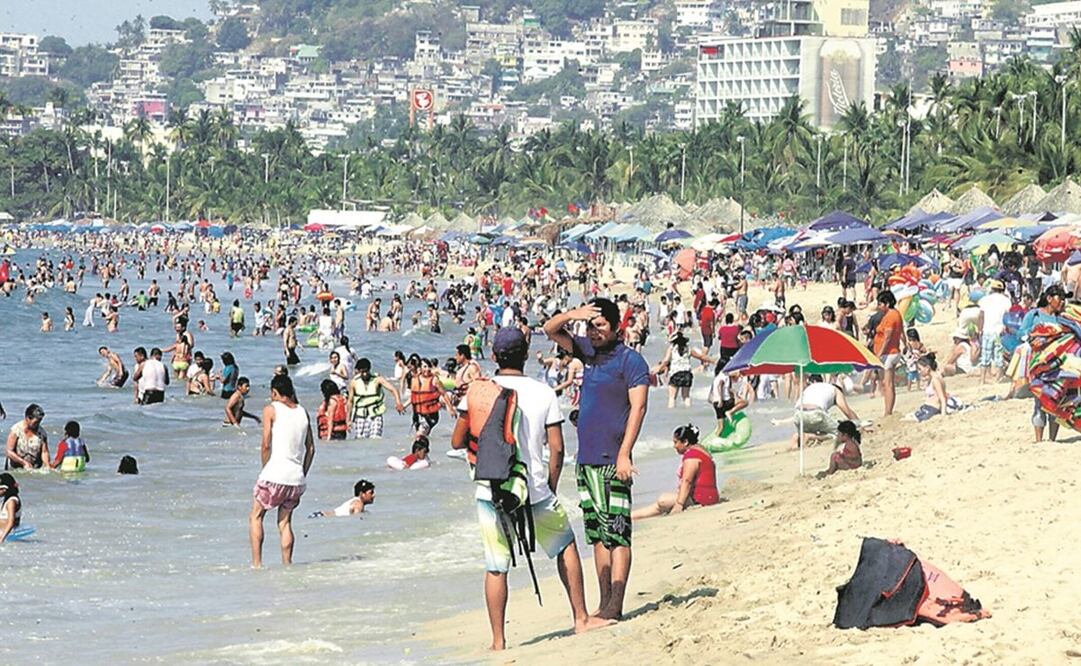 Aspectos de las playas en Acapulco durante las vacaciones de Semana Santa / Foto: Archivo EL UNIVERSAL 