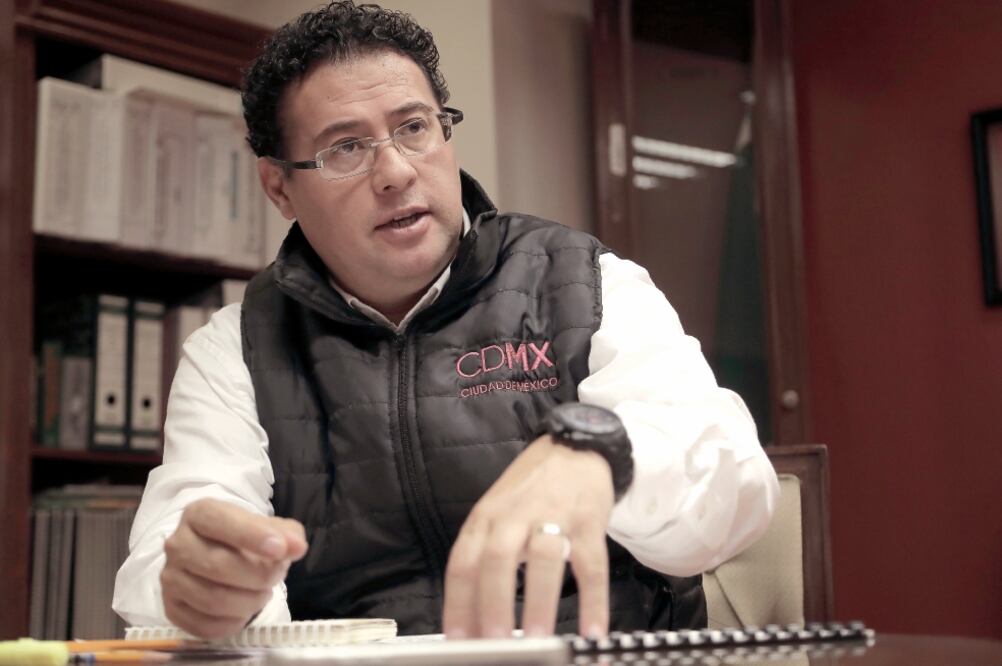 Gamaliel Martínez, titular del DIF-CDMX, detalló que se tiene programado realizar entre tres y cinco terapias por niño para definir qué tipo de tratamiento en necesario aplicar. (ALEJANDRO ACOSTA. EL UNIVERSAL)