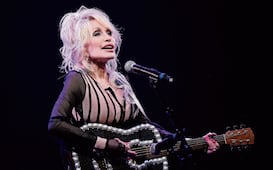 Muere la cantante Dolly Parton a los 80 años, una de las figuras más importantes de la música country 