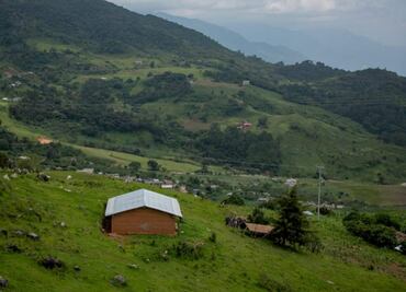 Reportan disparos en comunidad de Oaxaca donde se refugian familias desplazadas; piden intervención de ambos gobiernos