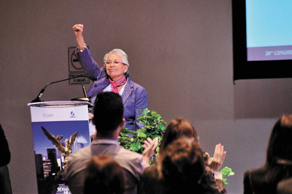 En el Congreso Mundial de Salud Sexual, Olga Sánchez Cordero refrendó el compromiso de garantizar todos los derechos. Foto: HUGO GARCÍA. EL UNIVERSAL