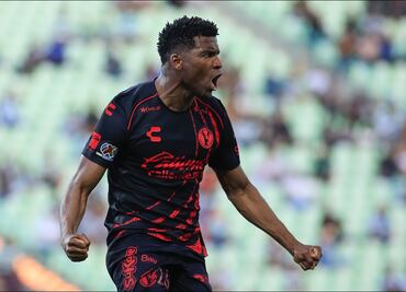 Resultado: El Tijuana no se mide y le pasa por encima al Santos; La Pantera Zúñiga conquista título de goleo