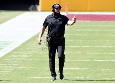 Ron Rivera recibió terapia intravenosa durante juego de Washington