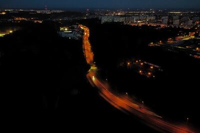 Santa llegará a oscuras: recortan Navidad en España para ahorrar energía