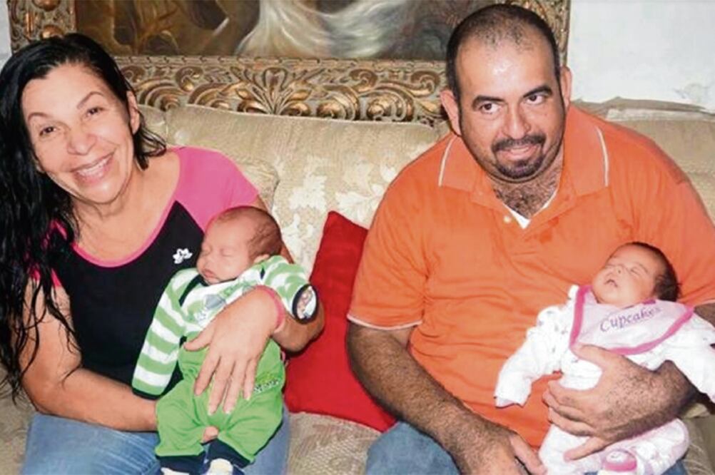 Los gemelos Victoria María y Víctor Manuel se encuentran bien de salud y en casa con sus padres, una mujer sinaloense que tuvo un parto múltiple luego de lograr su embarazo mediante una técnica de reproducción asistida (TOMADA DE REDES SOCIALES)