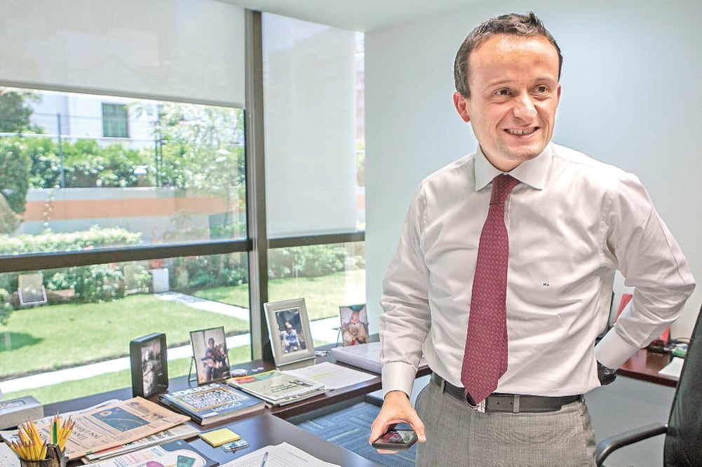 “México es de los que más avanzado se encuentra entre las naciones de la OCDE en tener una reforma integral para atacar este tipo de problemas” Mikel Arriola, titular de la Cofepris (CRISTOPHER ROGEL BLANQUET. EL UNIVERSAL)