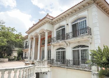 Con llave, el cuarto de los millones en la mansión de Zhenli Ye Gon