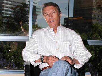 Napoleón "vive" con su nuevo disco