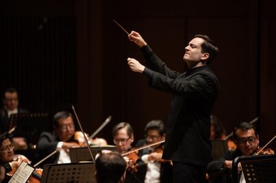 El director Iván López Reynoso inicia el año con presentaciones en Japón, México y España