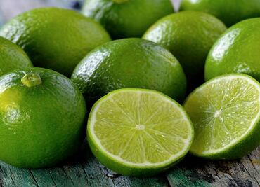 Conoce las propiedades del limón amarillo y verde