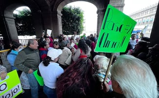 Comerciantes de pasos a desnivel en Calzada de Tlalpan y Gobierno de CDMX logran acuerdo; no habrá desocupación temporal de los locales