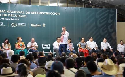 Inician reconstrucción de viviendas dañadas por sismos en Oaxaca