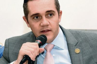 El maratón "Guadalupe-Reyes" de los diputados