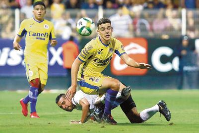 San Luis español, Oviedo mexicano