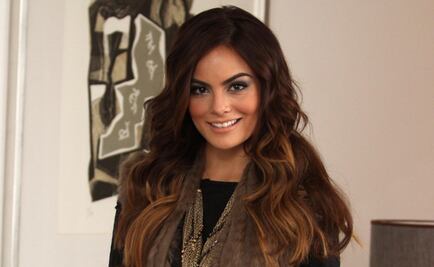 Ximena Navarrete comparte fotos en bikini