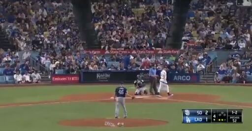 Sienten Dodgers de Los Ángeles temblor en pleno juego contra San Diego