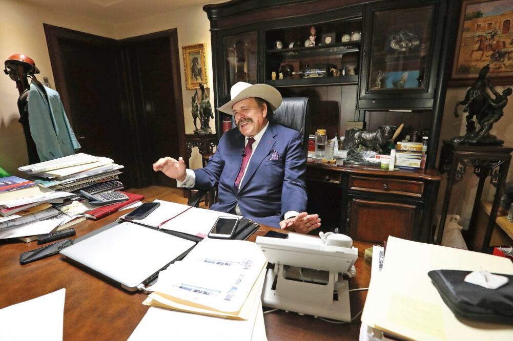 Armando Guadiana es fundador de Claridad y Participación Ciudadana, una asociación civil cuyo lema es “Alto a la corrupción” (ARIEL OJEDA. EL UNIVERSAL)