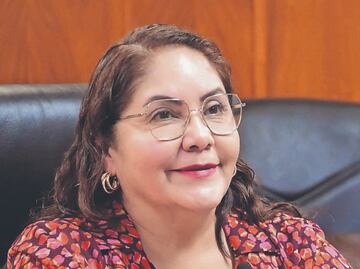 “Olvidan” en Veracruz hacer las medallas para maestros